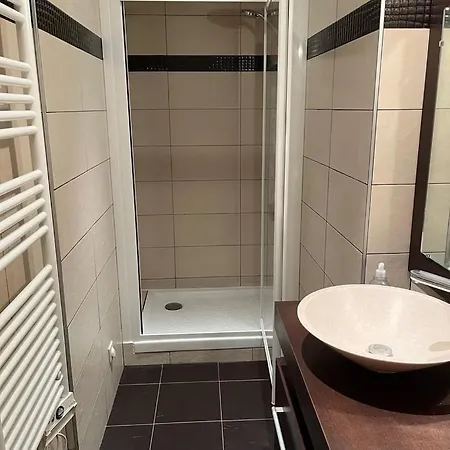 Guestready - Restful Escape Near Arc De Triomphe Lägenhet Paris